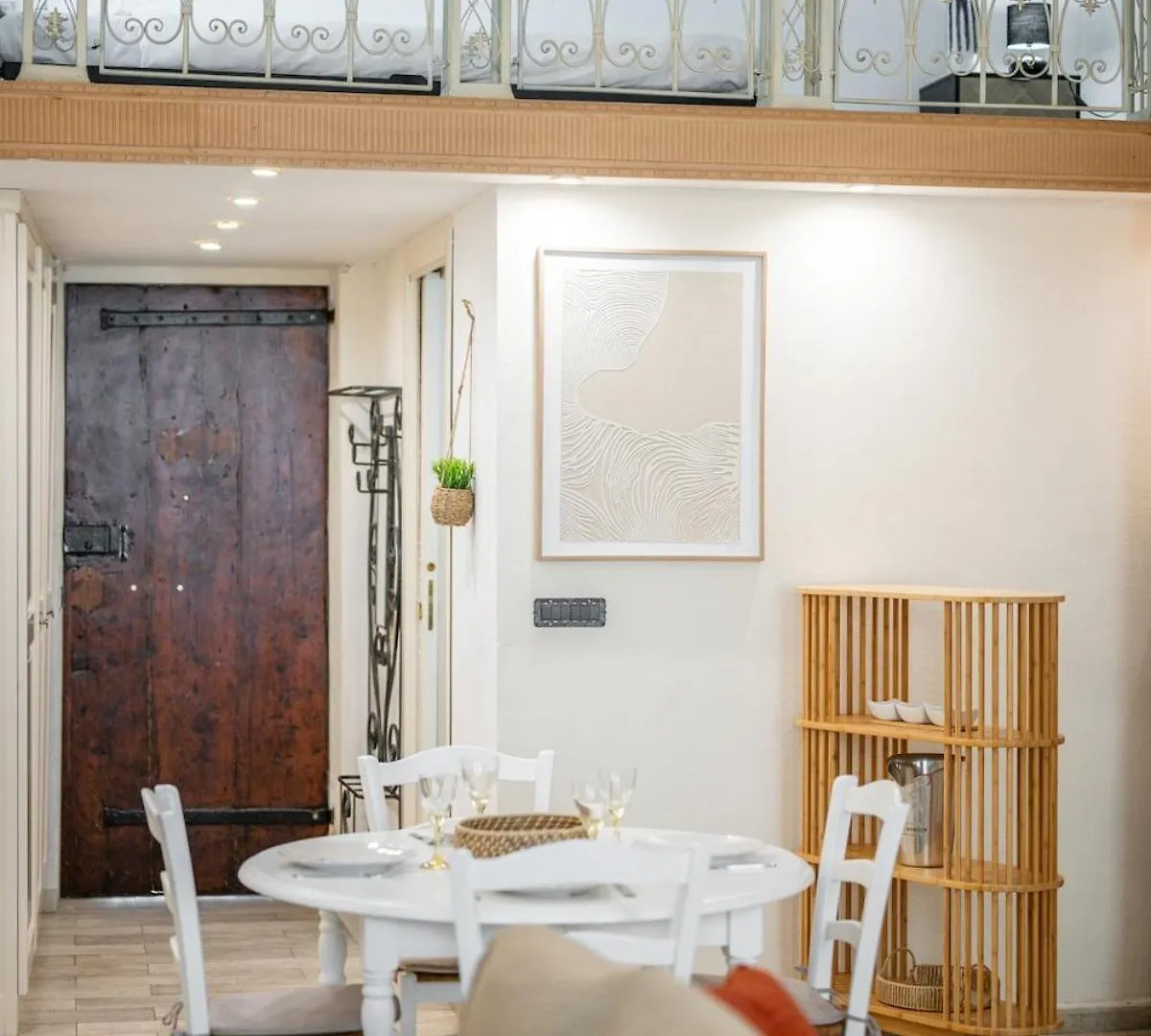 Evasion A Menton, Vieille Ville Μεντόν