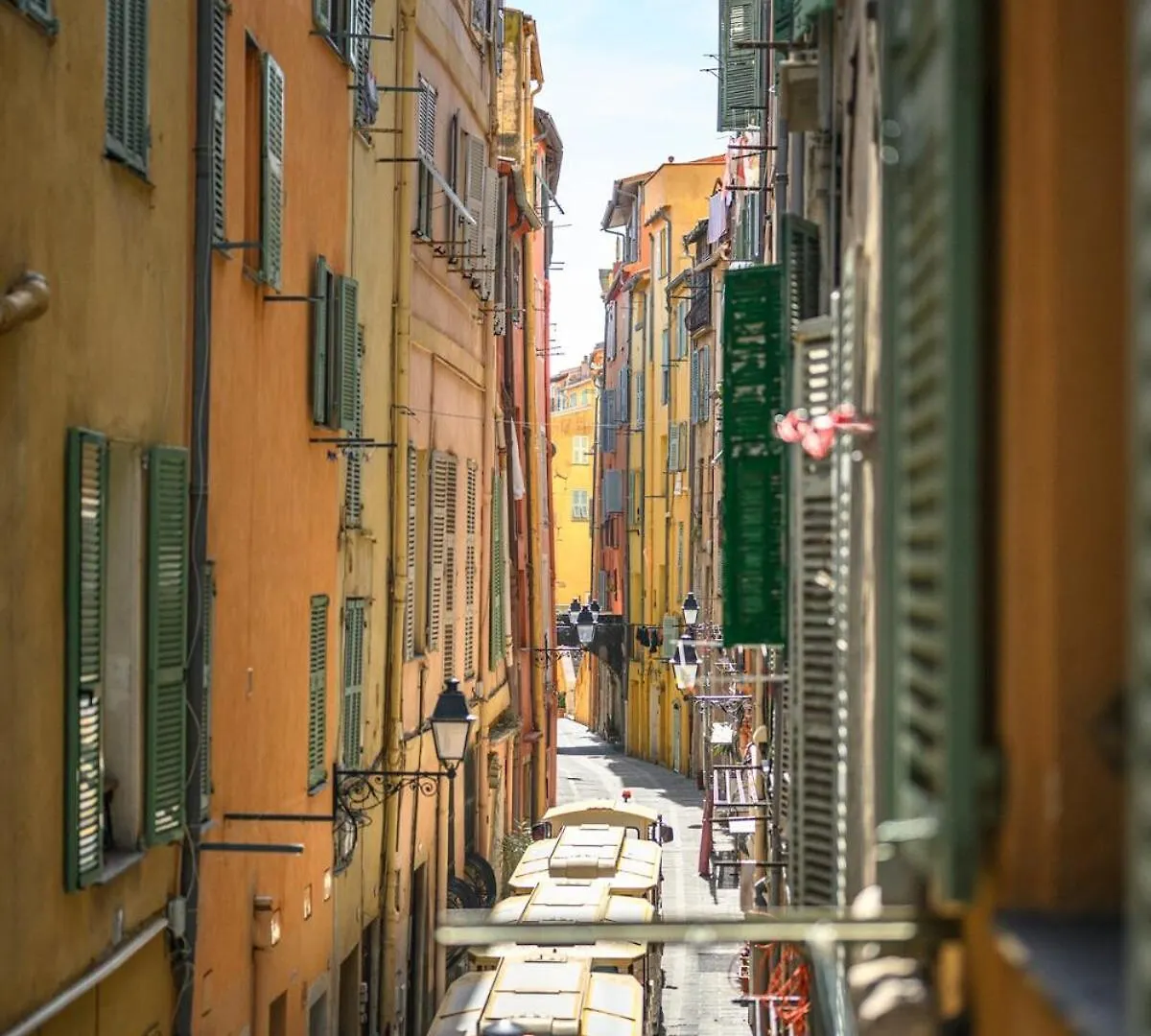 Evasion A Menton, Vieille Ville 0*, Menton France